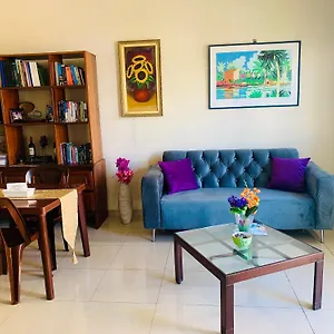 Cerca Del Mar Y Zona Colonial Homestay