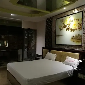 Hotel Ocho