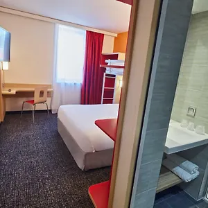 ** Hotel Kyriad Eco - Ferrand Estaing França